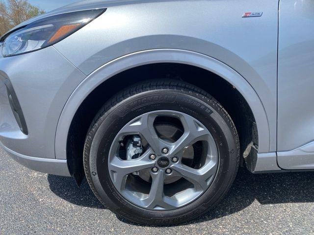 used 2024 Ford Escape car, priced at $26,159