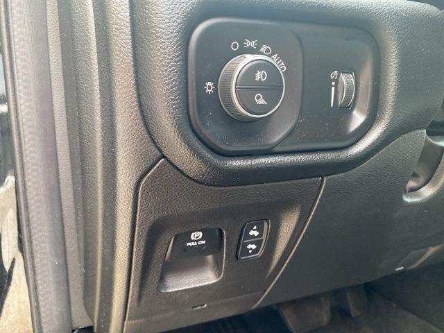 used 2022 Ram 1500 car, priced at $32,000