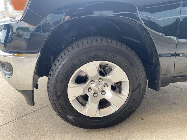 used 2022 Ram 1500 car, priced at $32,000