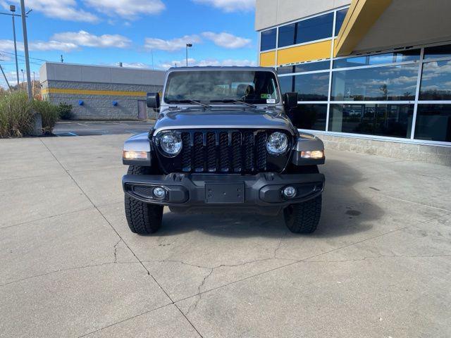 used 2021 Jeep Gladiator car, priced at $29,172