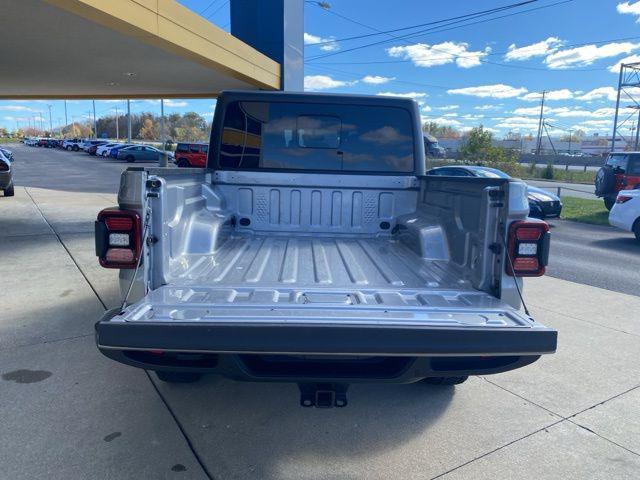 used 2021 Jeep Gladiator car, priced at $29,172