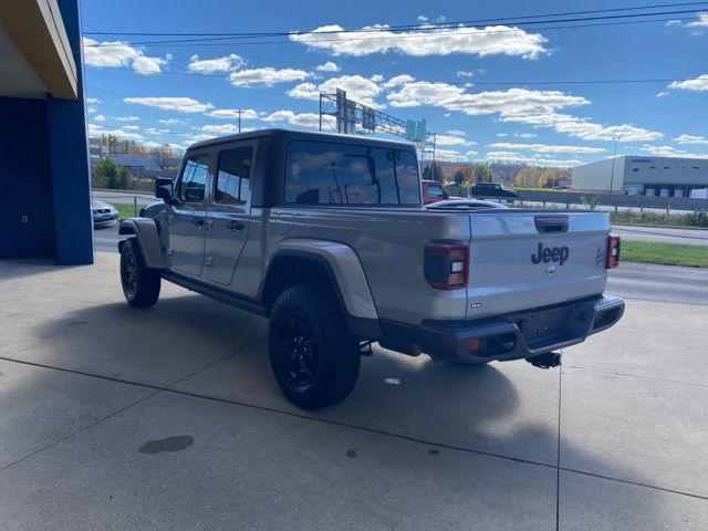 used 2021 Jeep Gladiator car, priced at $29,172