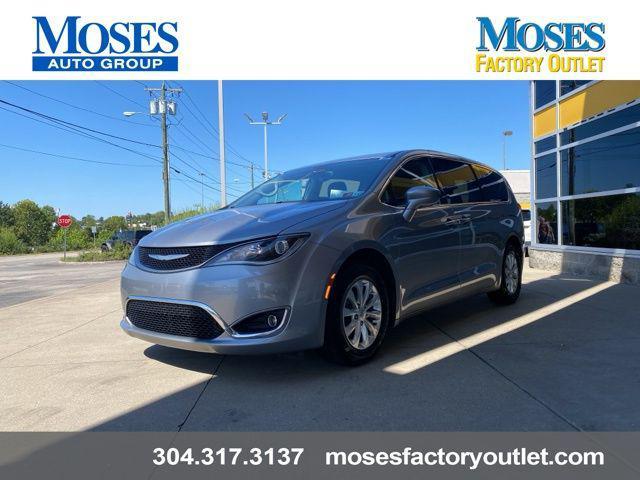 used 2018 Chrysler Pacifica car, priced at $13,391