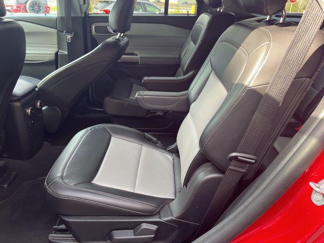 used 2024 Ford Explorer car, priced at $38,318
