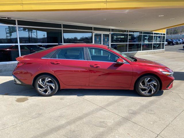 used 2024 Hyundai Elantra car, priced at $23,076