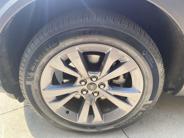 used 2024 Ford Explorer car, priced at $38,194