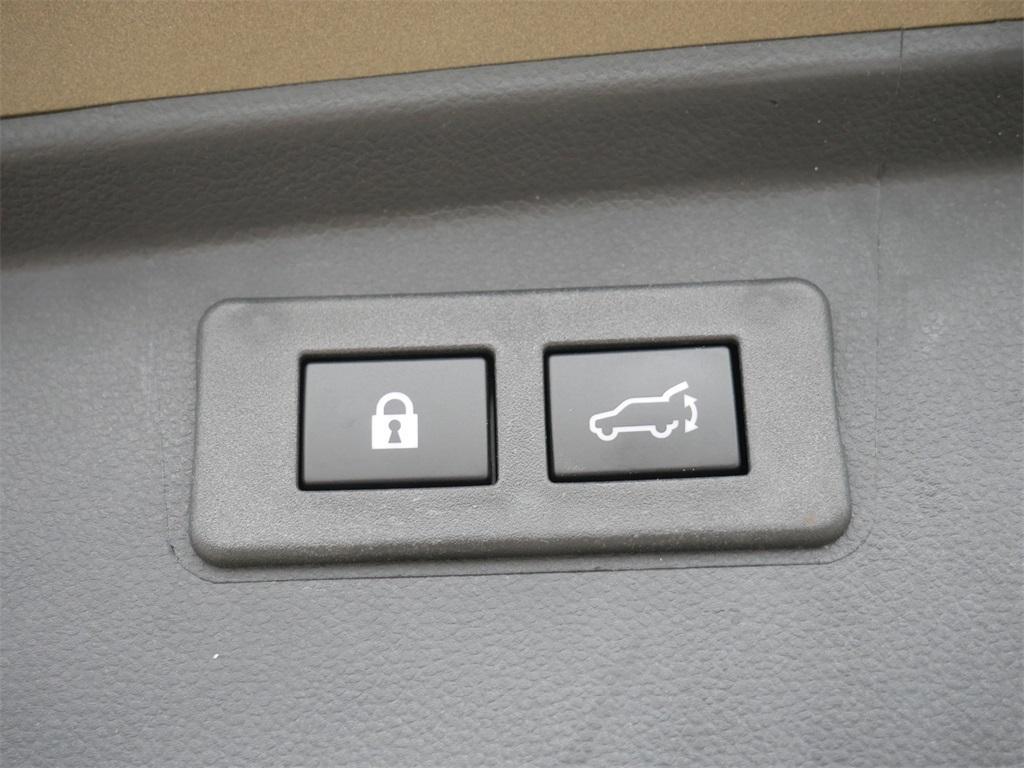 used 2025 Subaru Outback car, priced at $37,000