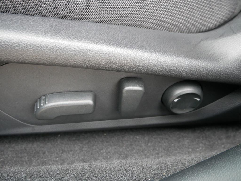 used 2025 Subaru Crosstrek car, priced at $27,400