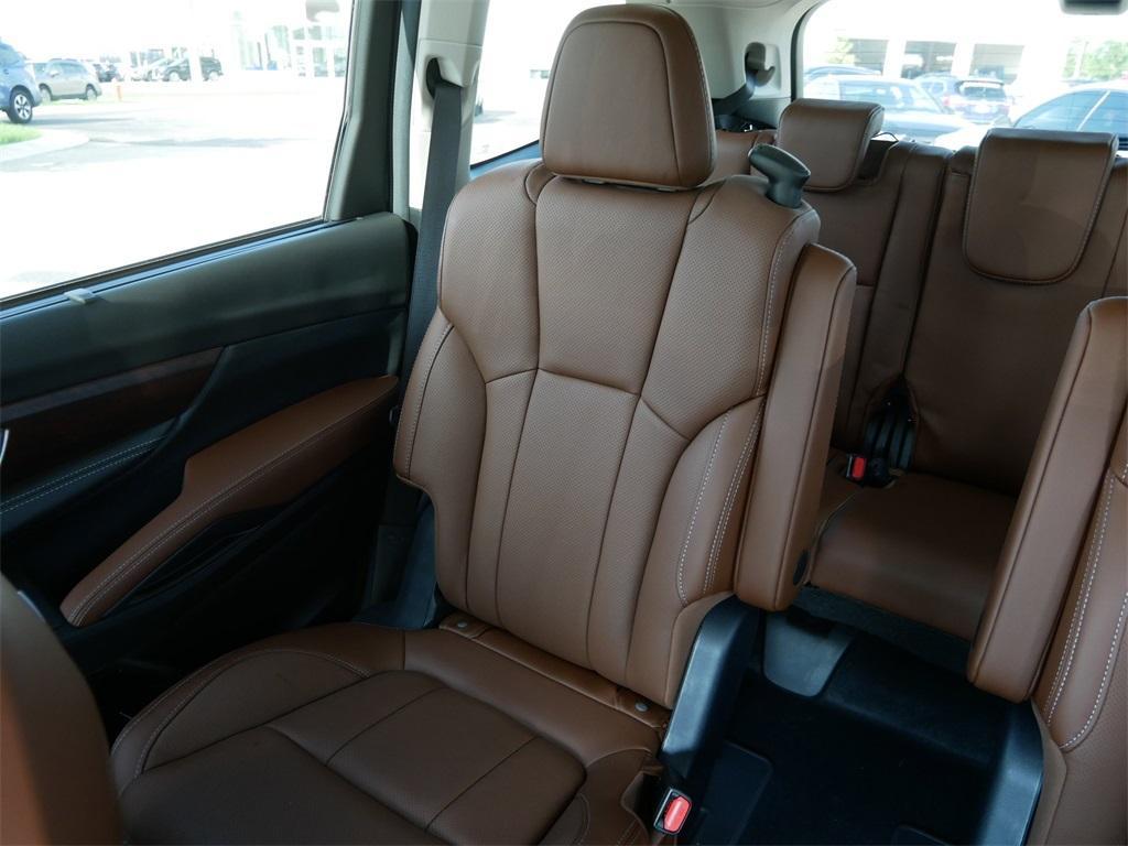 used 2024 Subaru Ascent car, priced at $41,900