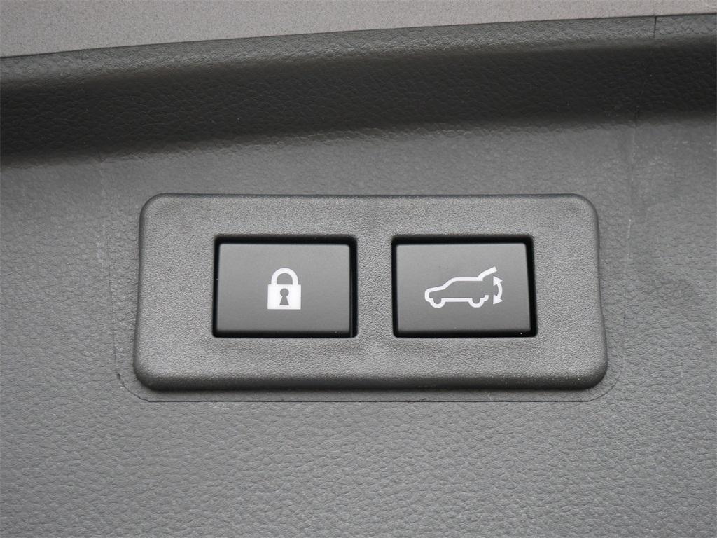 used 2025 Subaru Outback car, priced at $37,500