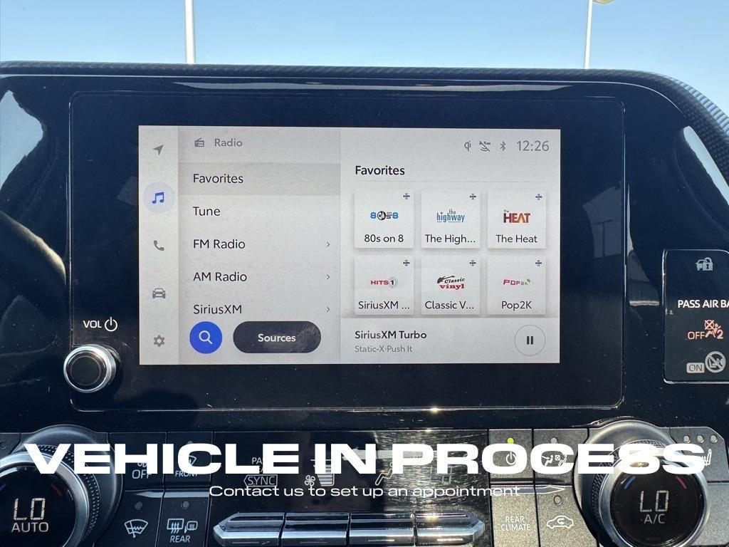 used 2024 Toyota Highlander car, priced at $40,900