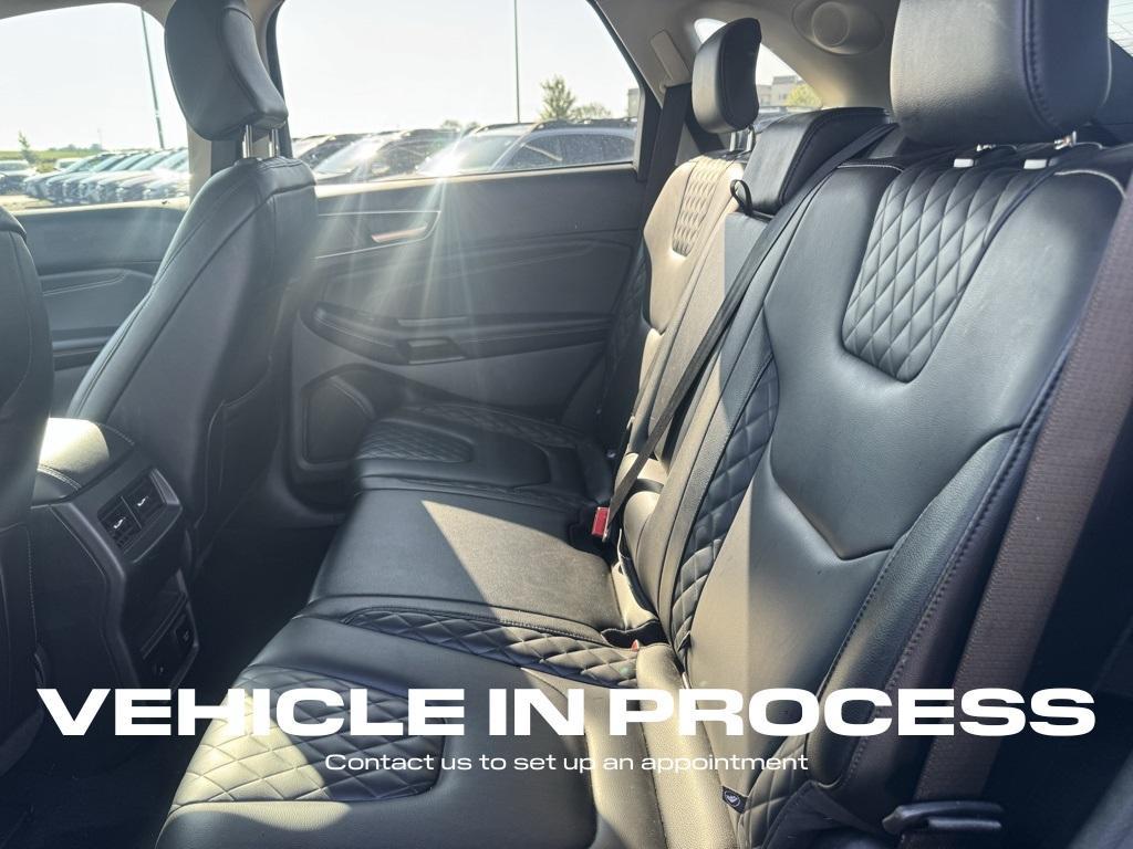 used 2024 Ford Edge car, priced at $29,000