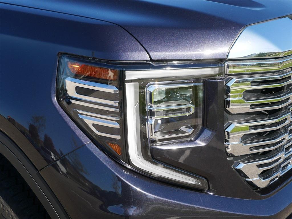 used 2022 GMC Sierra 1500 car, priced at $49,900