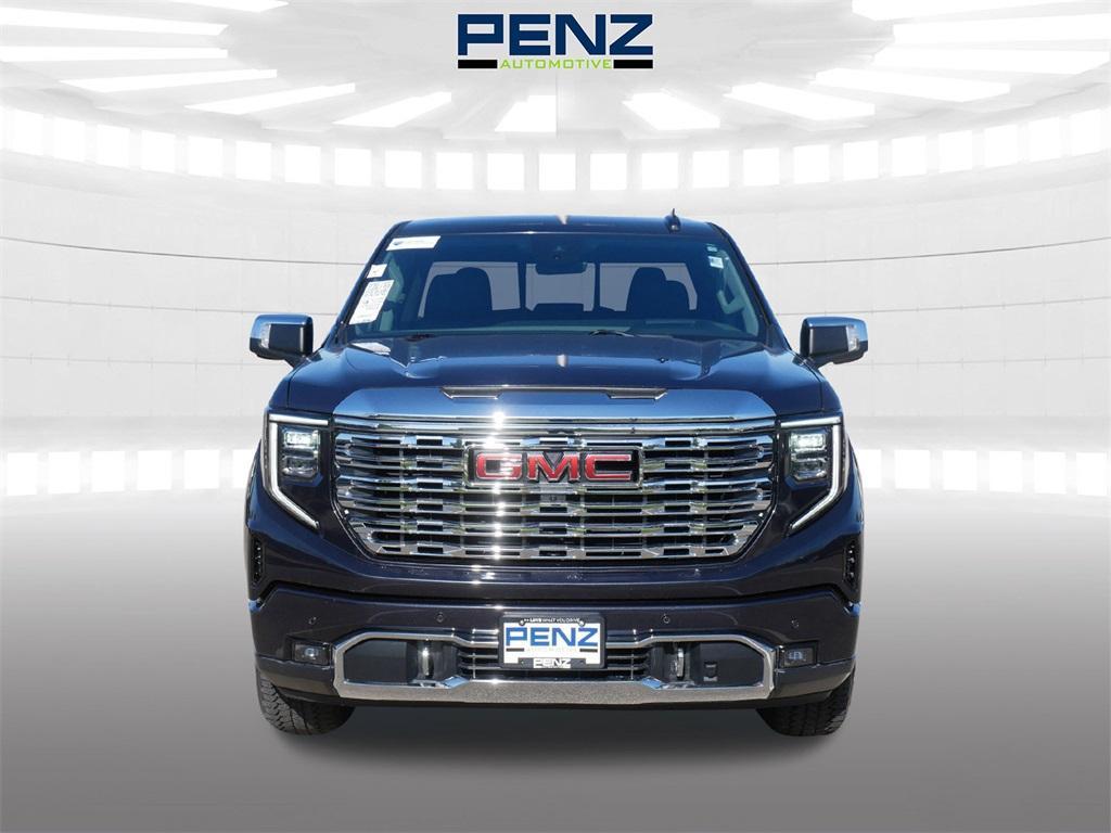 used 2022 GMC Sierra 1500 car, priced at $49,900