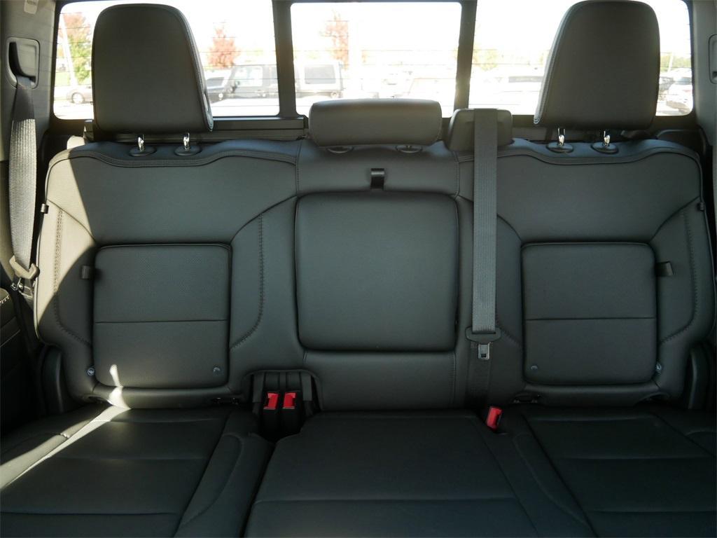 used 2022 GMC Sierra 1500 car, priced at $49,900