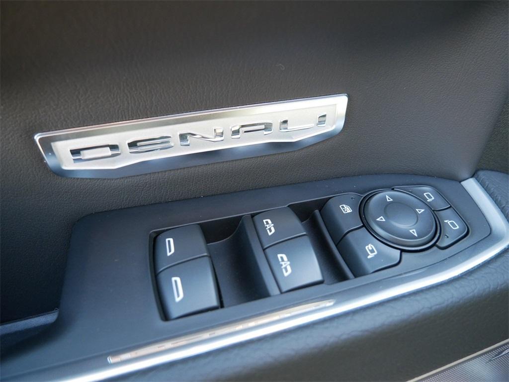 used 2022 GMC Sierra 1500 car, priced at $49,900