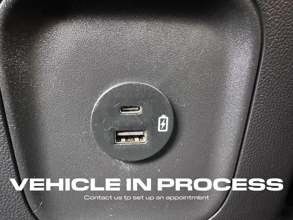 used 2022 Ford Escape car, priced at $21,900