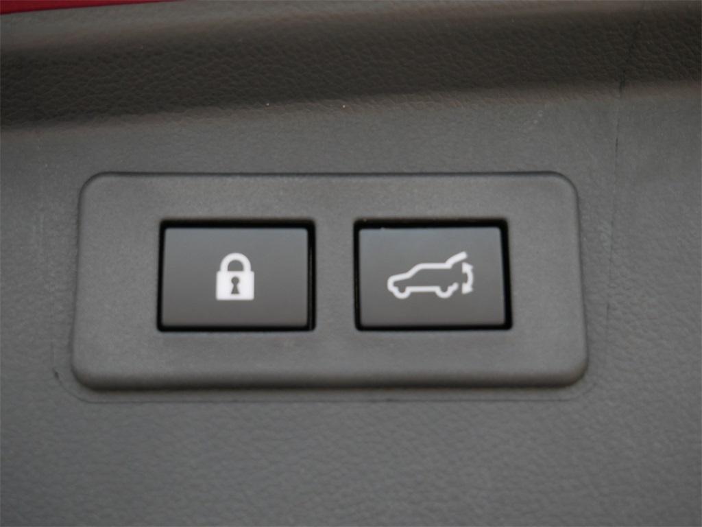 used 2025 Subaru Outback car, priced at $37,900