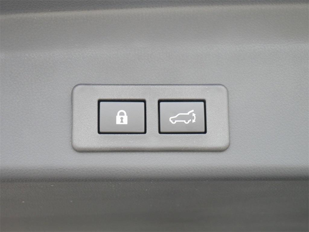 new 2025 Subaru Ascent car, priced at $46,843