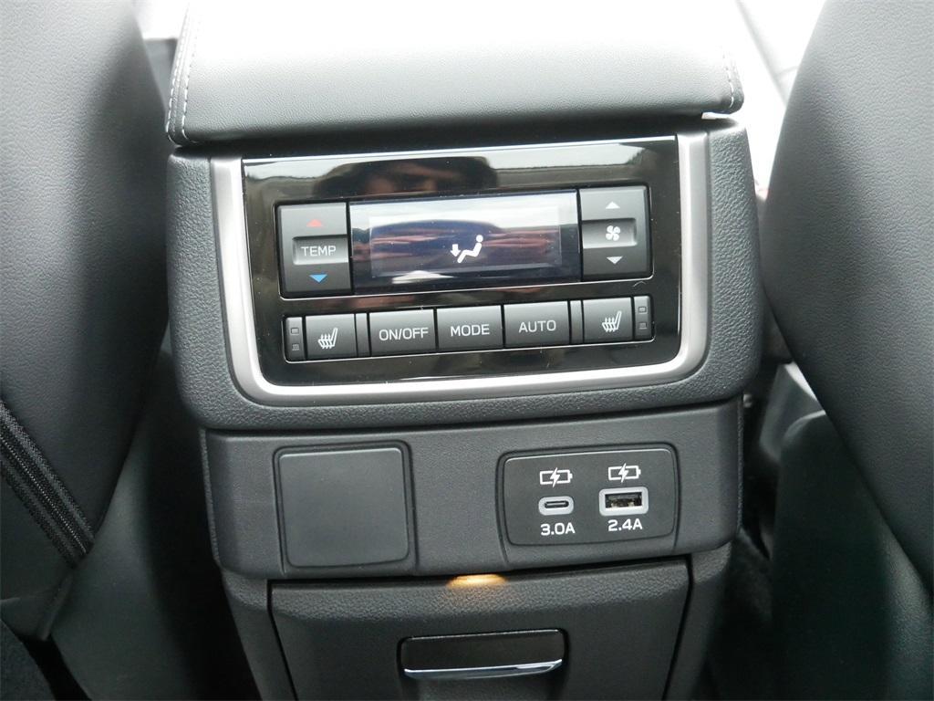 new 2025 Subaru Ascent car, priced at $46,843