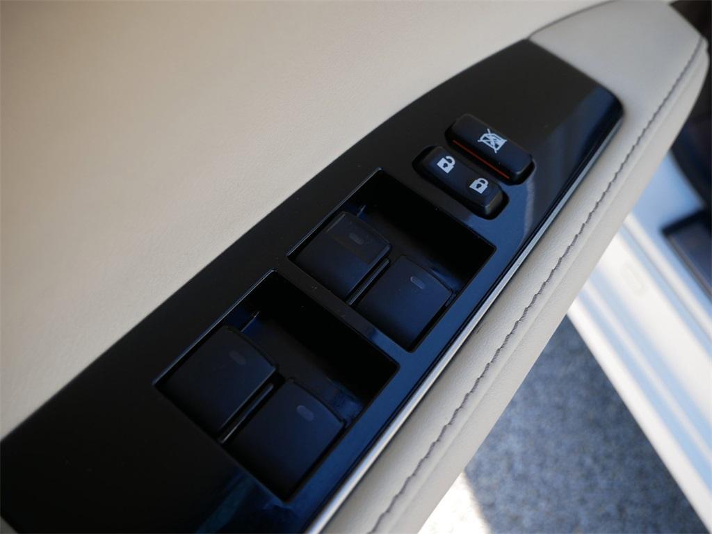 used 2017 Lexus ES 350 car, priced at $20,500