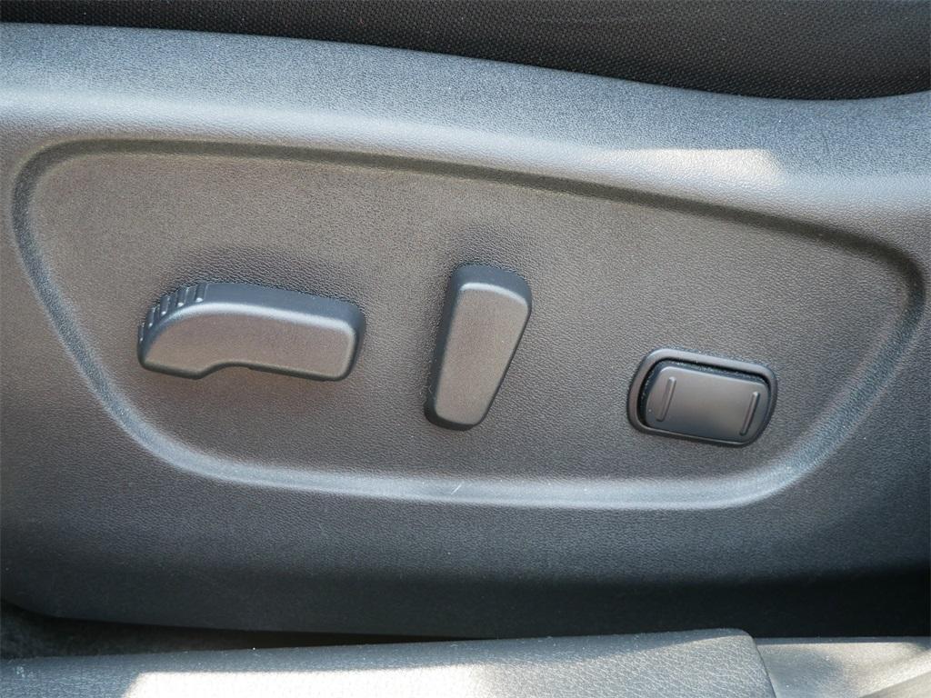 used 2021 Nissan Rogue Sport car, priced at $20,000