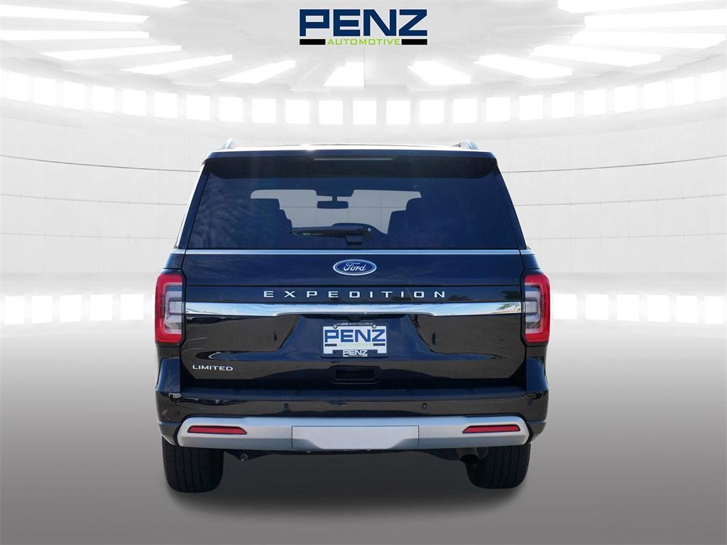 used 2024 Ford Expedition car, priced at $48,900