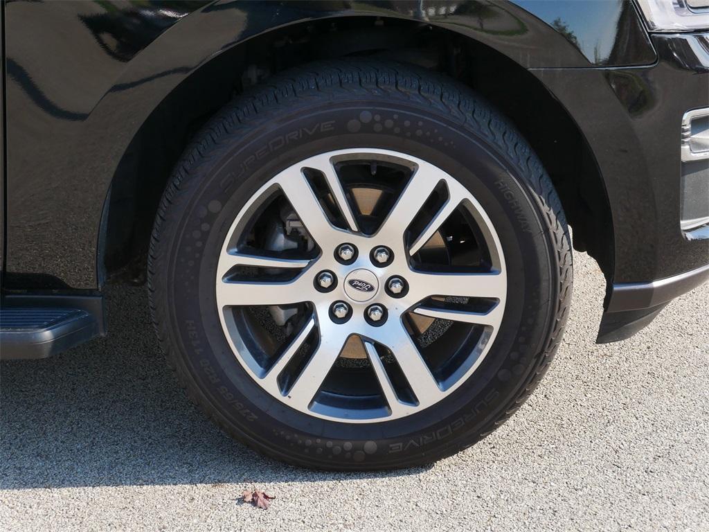 used 2024 Ford Expedition car, priced at $48,900