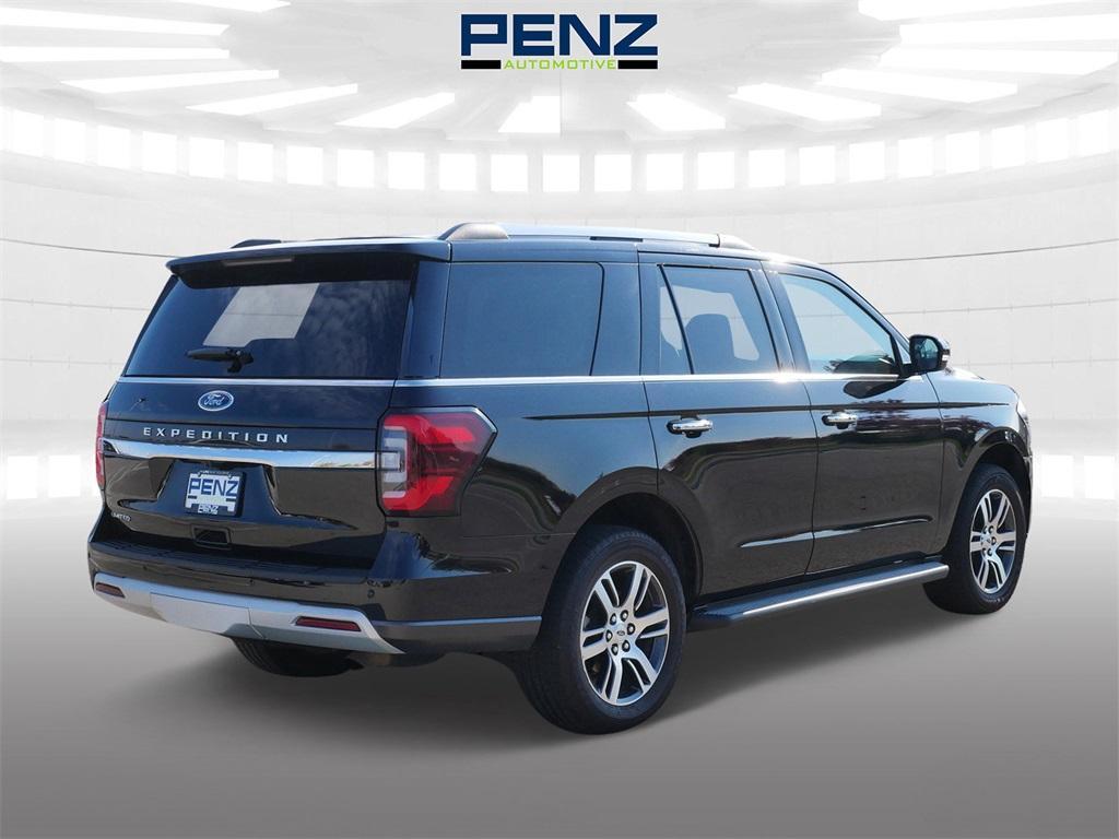 used 2024 Ford Expedition car, priced at $48,900