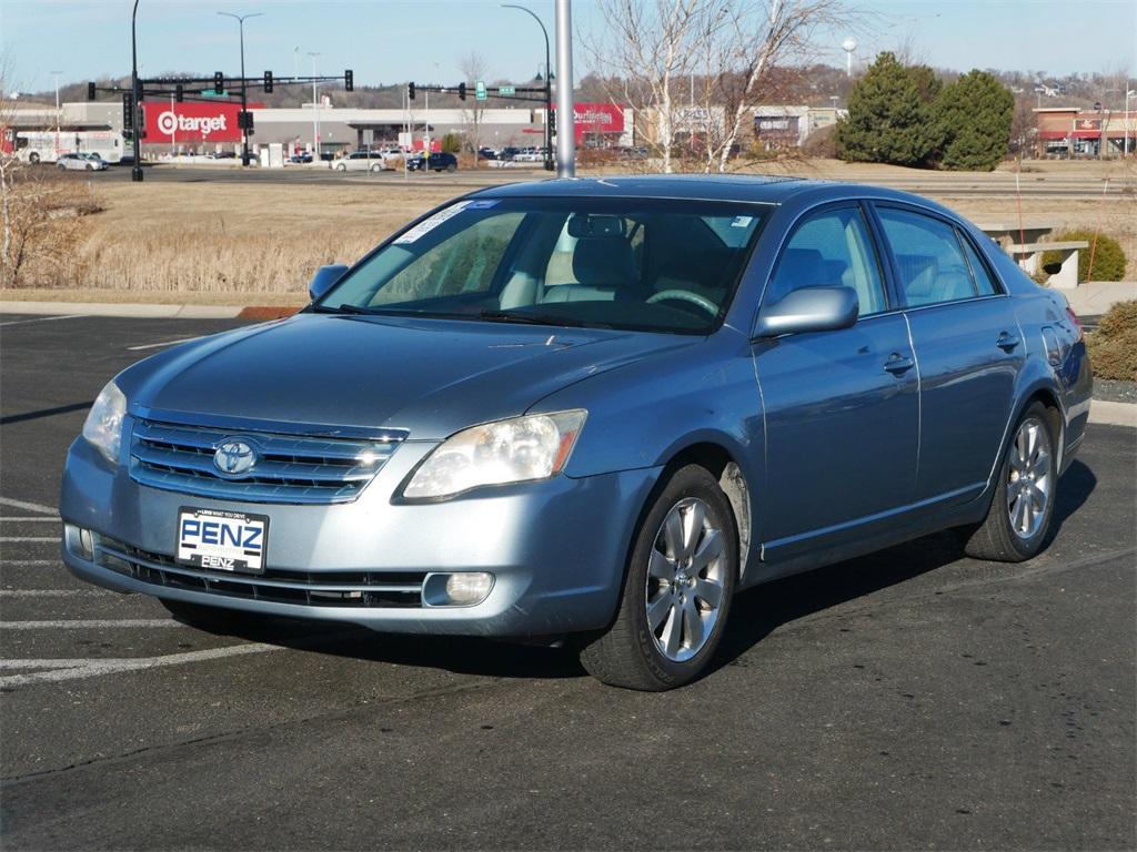 used 2006 Toyota Avalon car, priced at $5,500