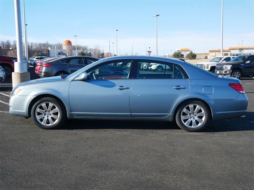 used 2006 Toyota Avalon car, priced at $5,500