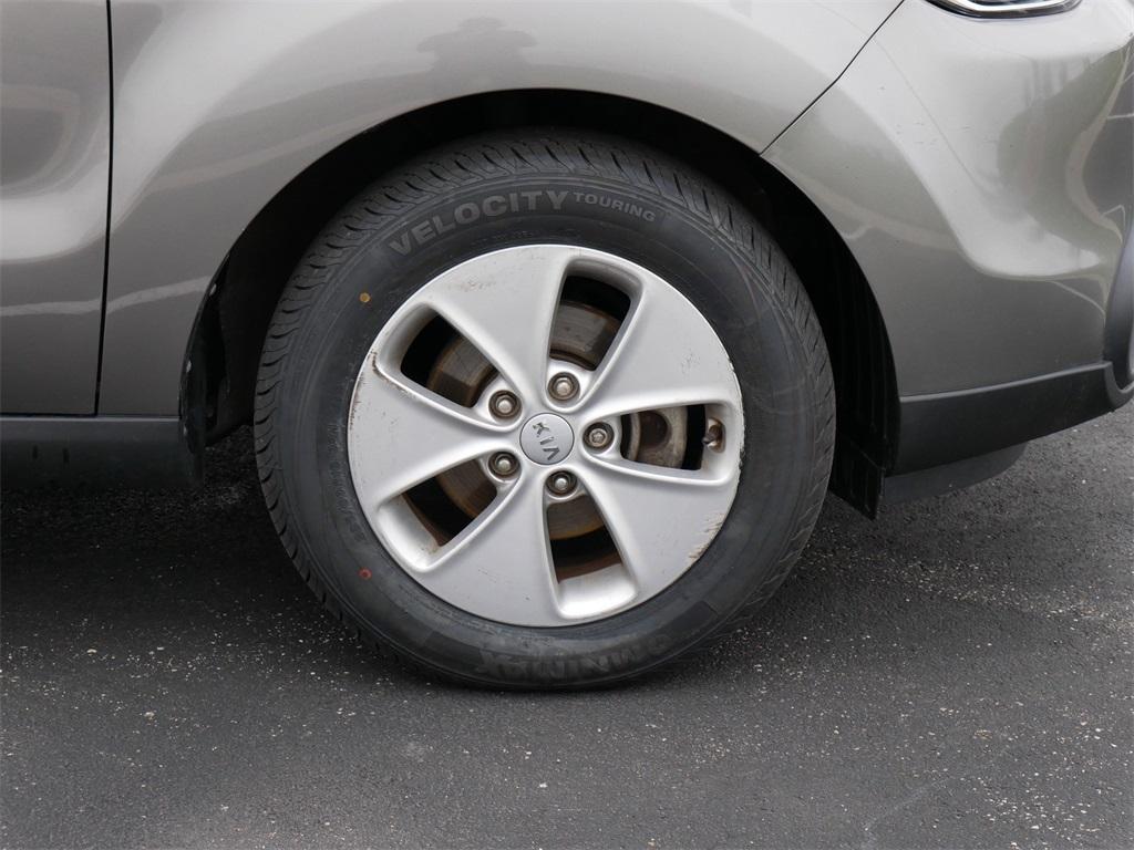 used 2016 Kia Soul car, priced at $9,000