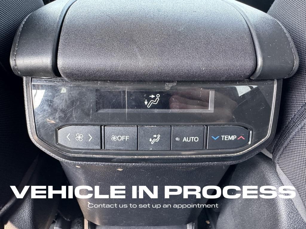 used 2022 Toyota Highlander car, priced at $35,500