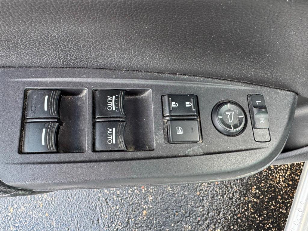 used 2014 Acura ILX car, priced at $7,000