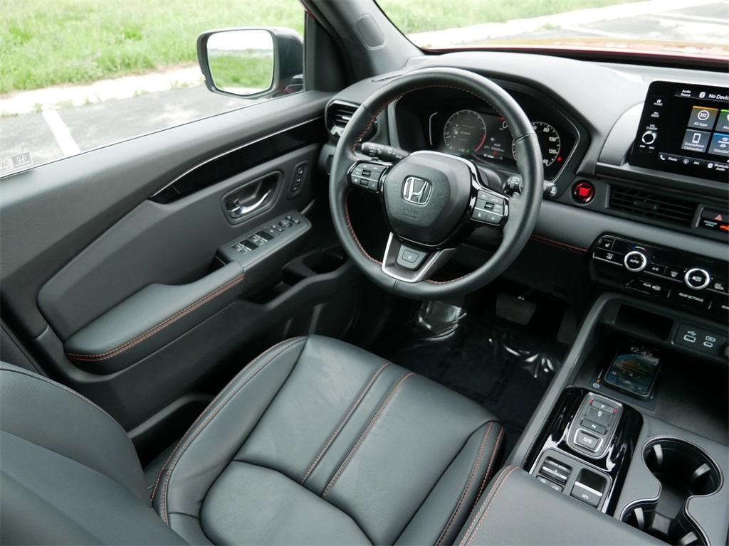 used 2023 Honda Pilot car, priced at $40,500