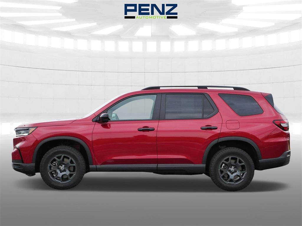 used 2023 Honda Pilot car, priced at $40,500