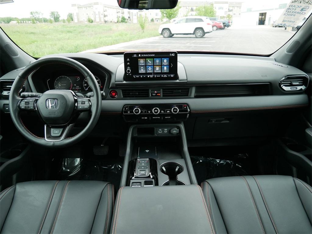 used 2023 Honda Pilot car, priced at $40,500