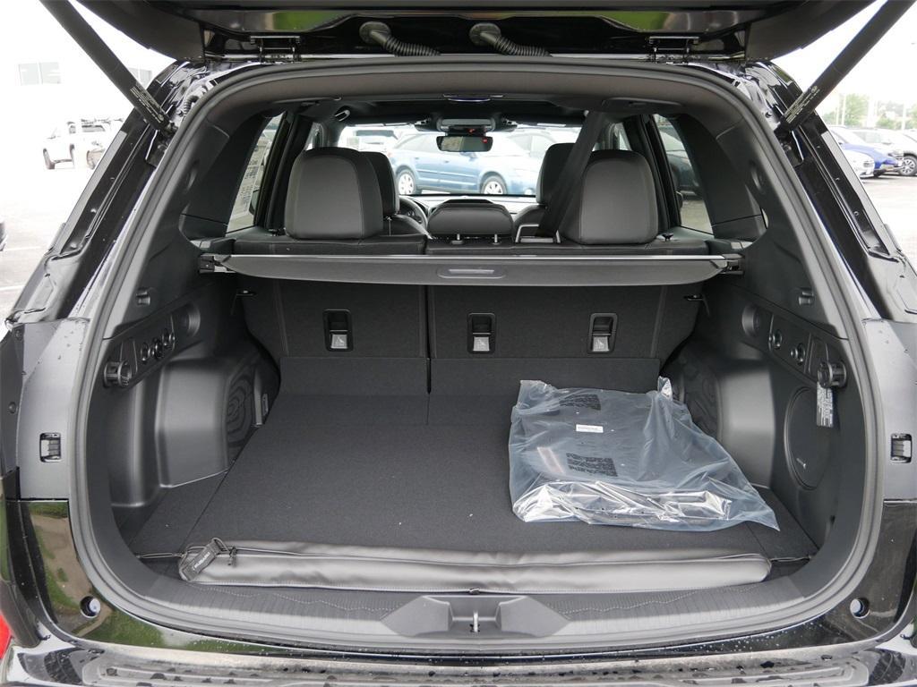 new 2025 Subaru Forester car, priced at $40,321