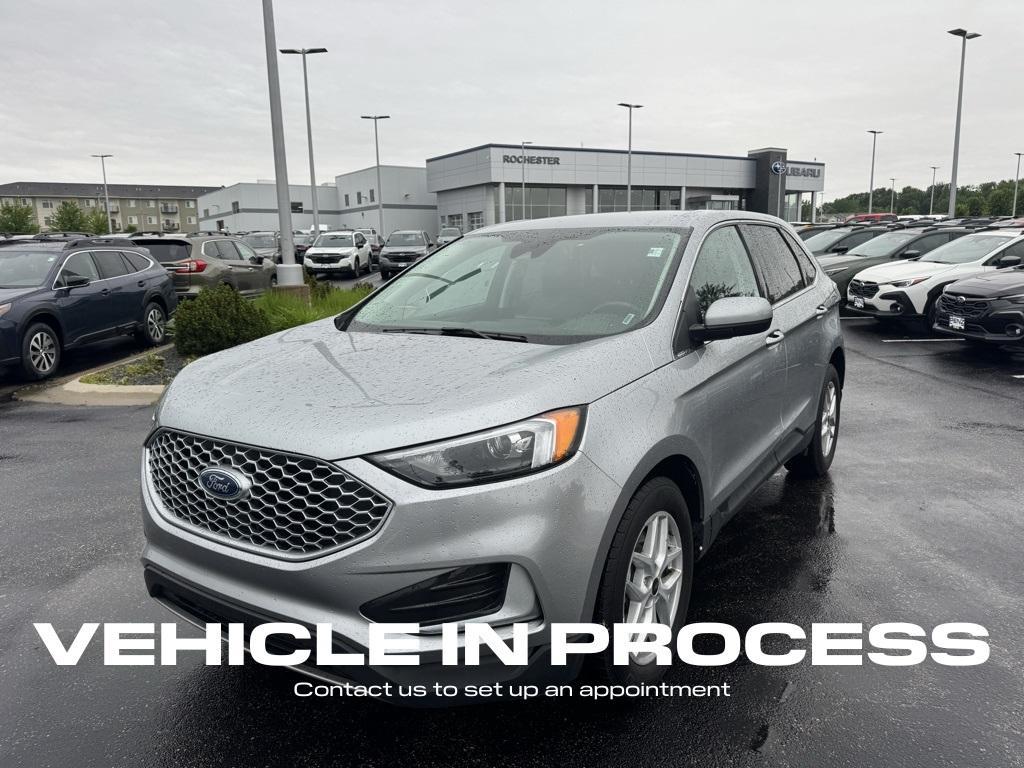 used 2024 Ford Edge car, priced at $25,900
