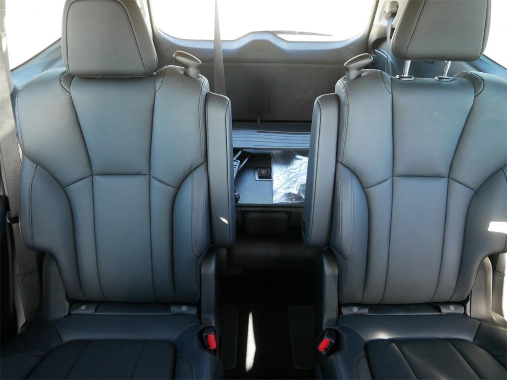 used 2025 Subaru Ascent car, priced at $41,000