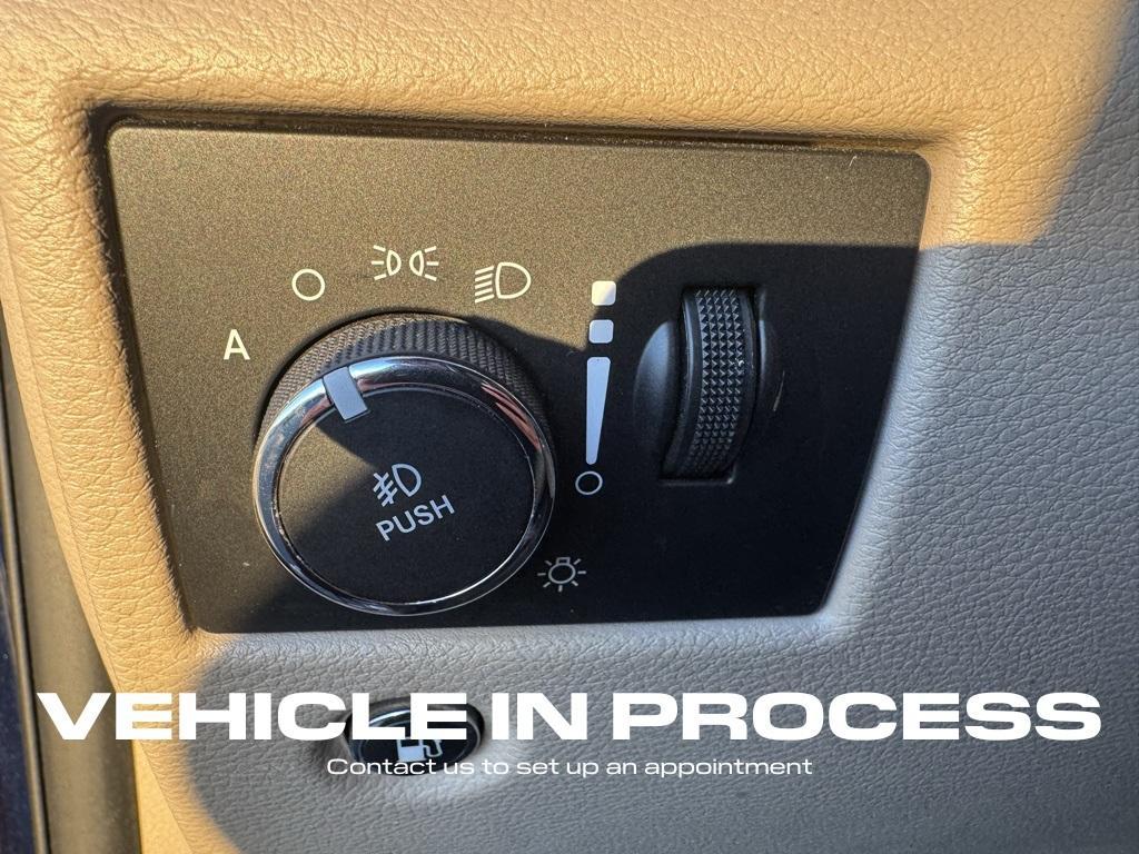 used 2018 Jeep Grand Cherokee car, priced at $15,500