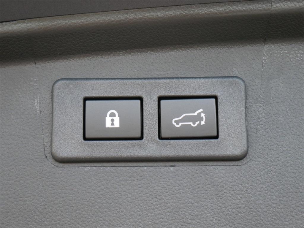 new 2025 Subaru Outback car, priced at $43,989