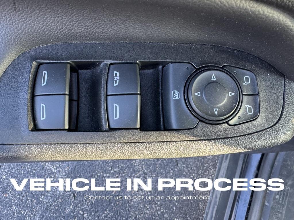 used 2020 Chevrolet Equinox car, priced at $14,400