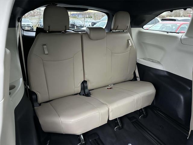 used 2023 Toyota Sienna car, priced at $49,777