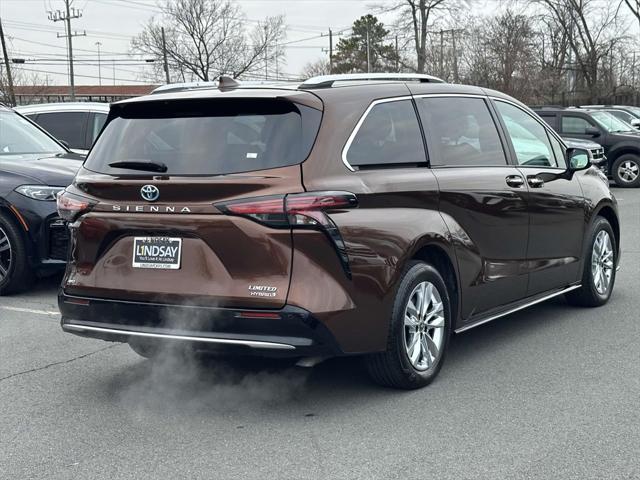 used 2023 Toyota Sienna car, priced at $49,777