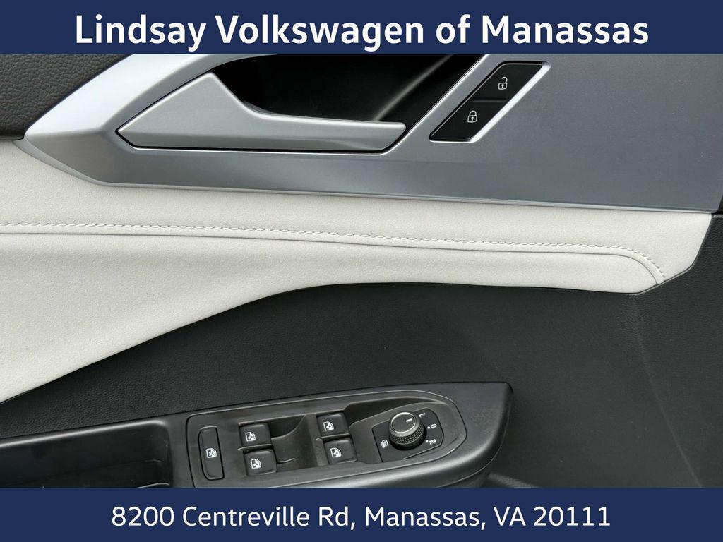 new 2025 Volkswagen Taos car, priced at $30,454