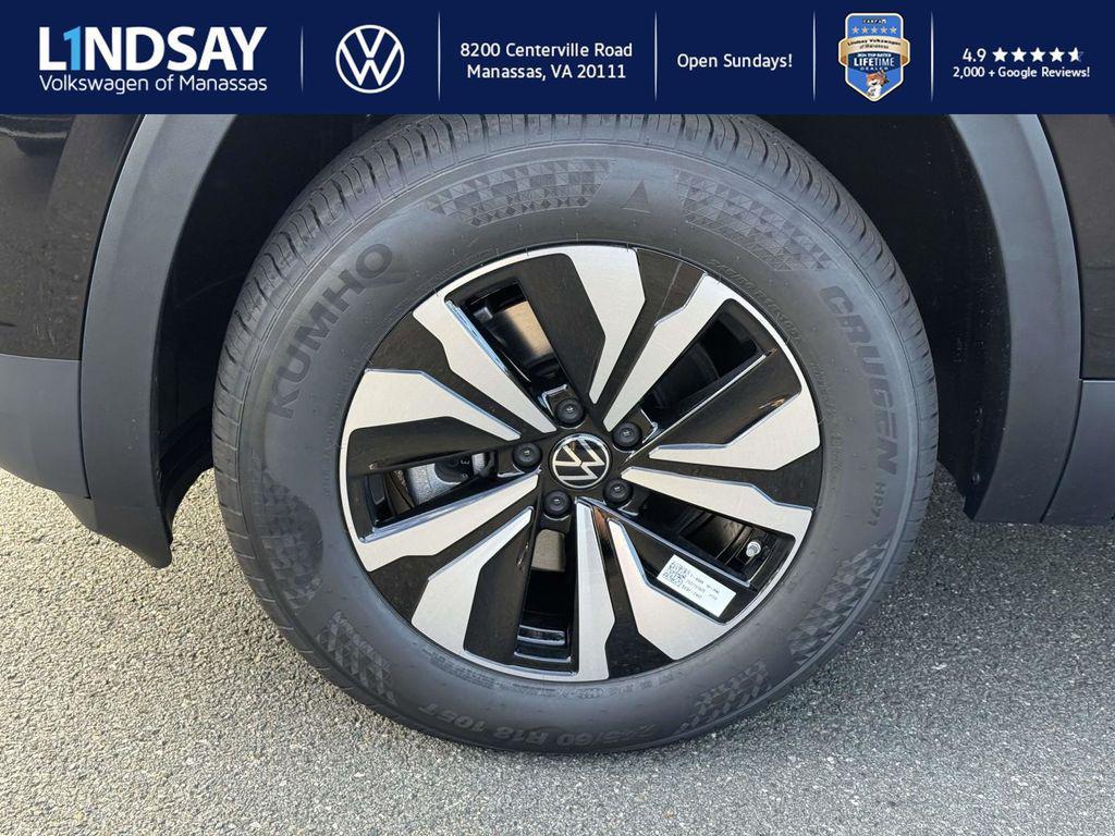 new 2026 Volkswagen Atlas car, priced at $40,709