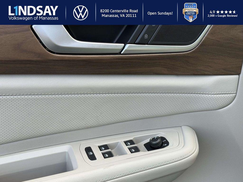 new 2026 Volkswagen Atlas car, priced at $40,709