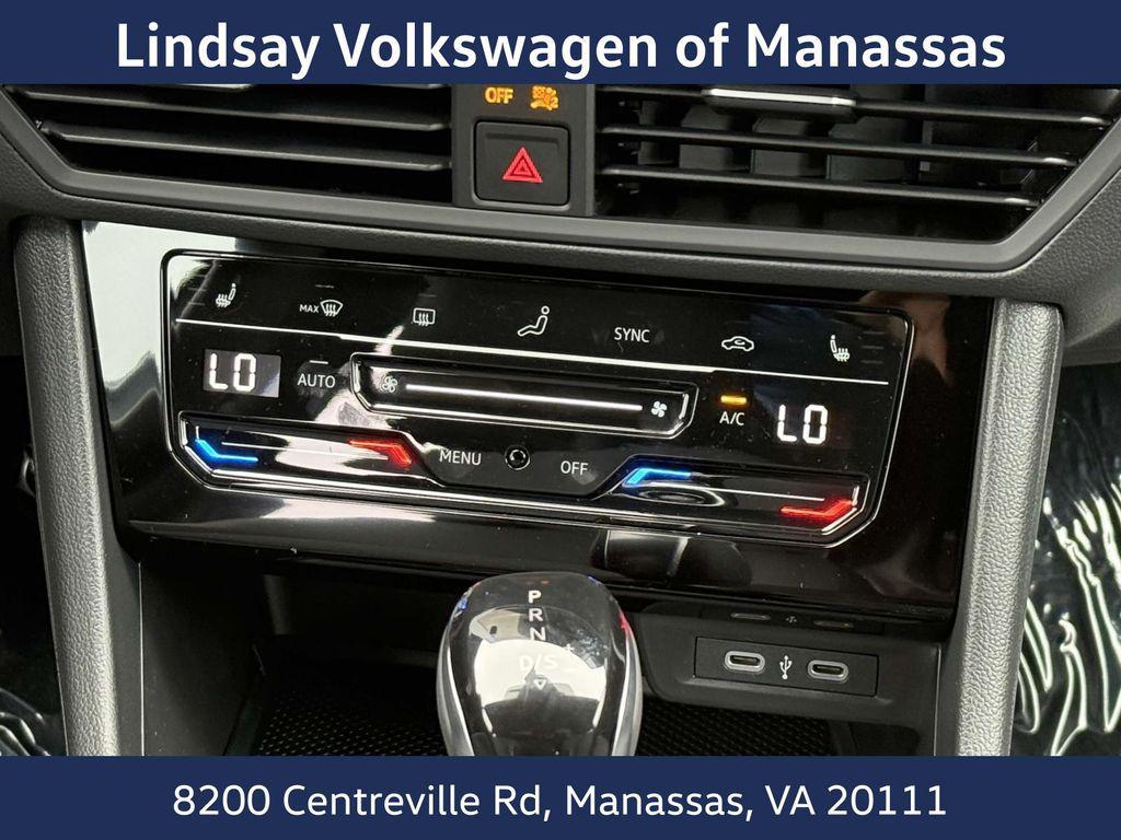 new 2025 Volkswagen Jetta car, priced at $25,561