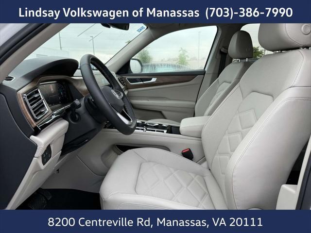 new 2025 Volkswagen Atlas car, priced at $43,058